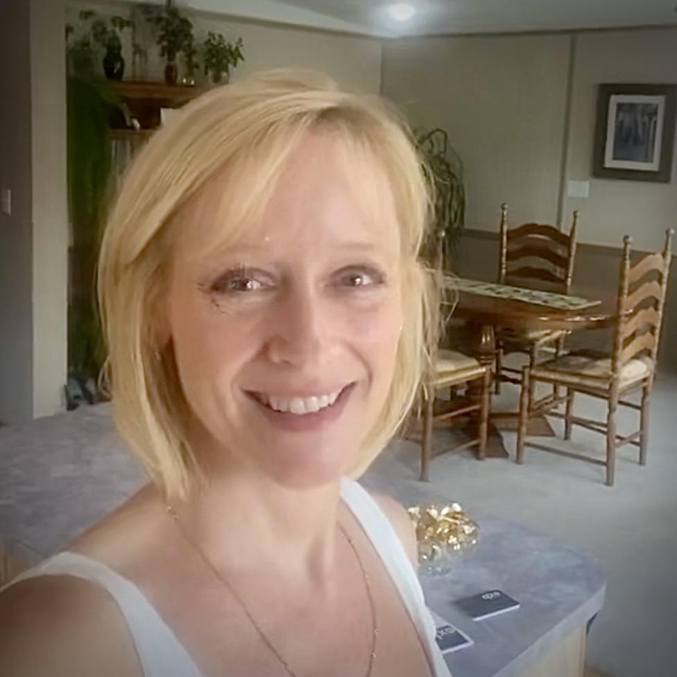 Annika at home